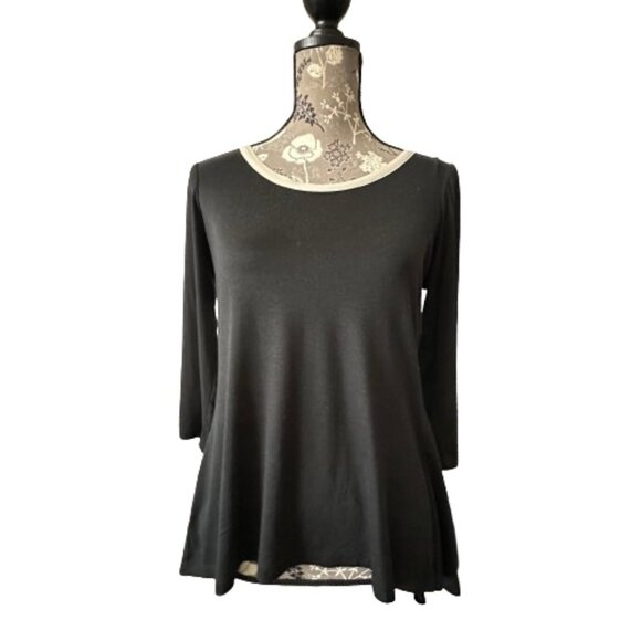 Ann Taylor Women's Small Black & Tan 3/4 Sleeves Boat Neckline Blouse/Tee Top - Picture 1 of 15